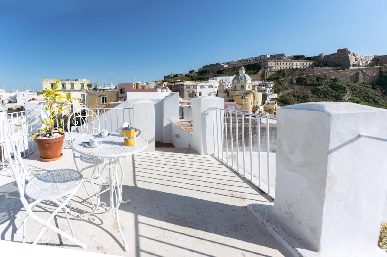 Torretta Corricella- Torretta Leilighet Procida Eksteriør bilde